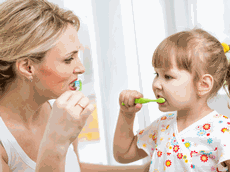 Οδοντόβουρτσα και οδοντόκρεμα για παιδιά