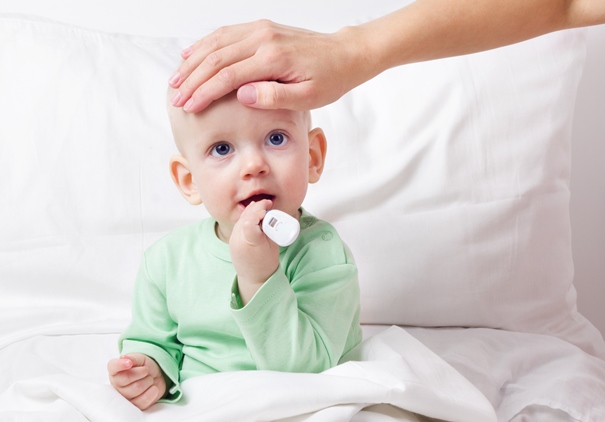 Πυρετός στα παιδιά: Φυσιολογική θερμοκρασία, συμβουλές αντιμετώπισης
